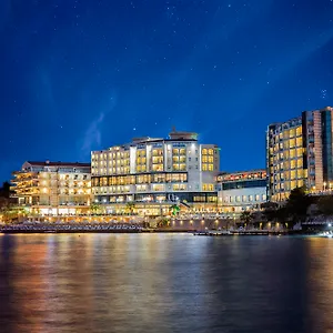 Charisma De Luxe Kusadası