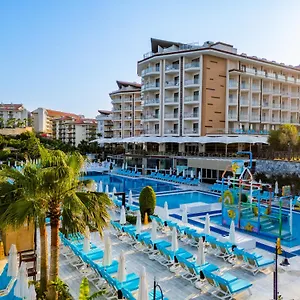 Ramada & Golf Kusadası
